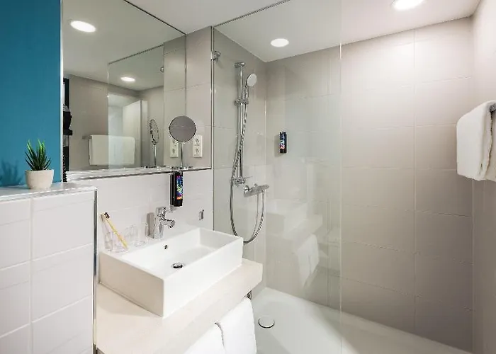 ホテル - The Niu, Seven Ost By Ihg デュッセルドルフ