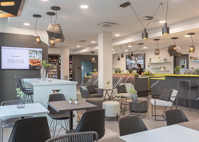 - The Niu, Seven Ost By Ihg Hotel Dusseldorf