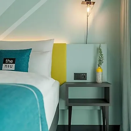 - The Niu, Seven Ost By Ihg Szálloda Düsseldorf