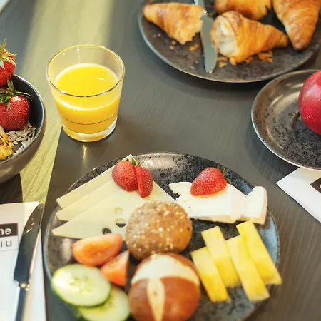 - The Niu, Seven Ost By Ihg 3*